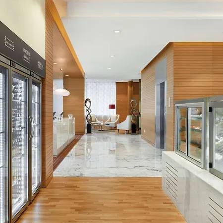 Hyatt Place Dubai Baniyas Square-2