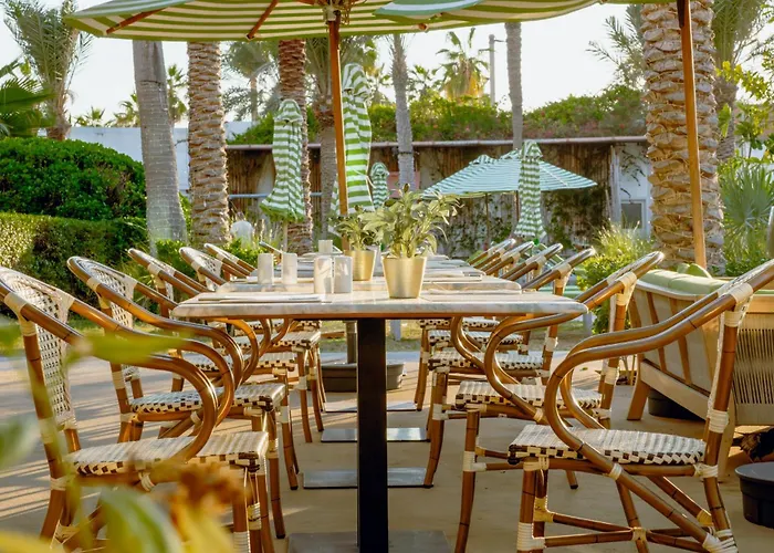 Dubai Marine Beach Resort & Spa